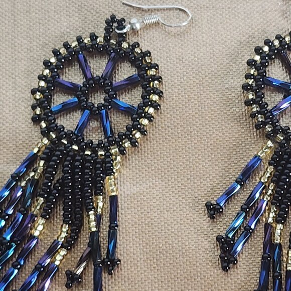 Handmade Beaded Chandelier Shepard's Hook Earrings Black Iridescent and Gold 4" - Picture 12 of 16